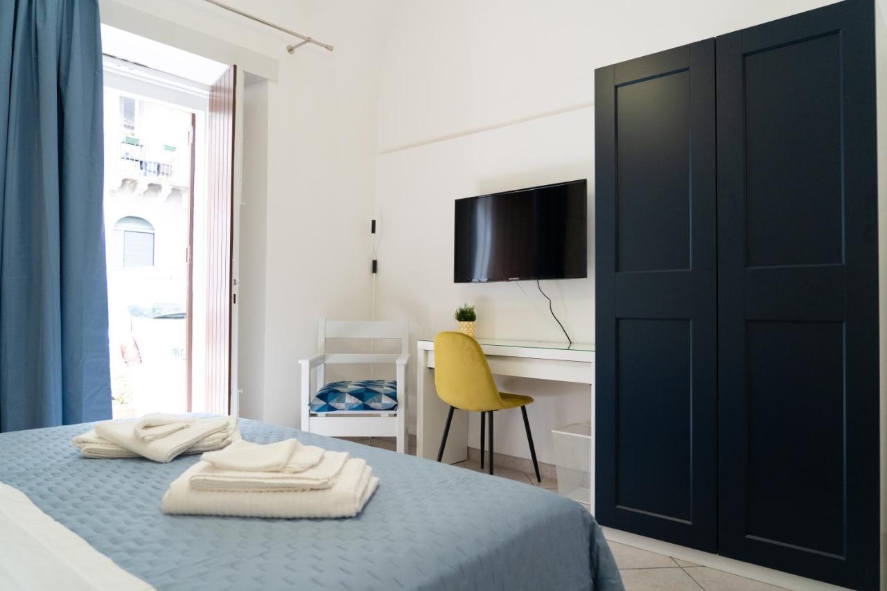Antico Cortile Siciliano Apartment Catania Bagian luar foto
