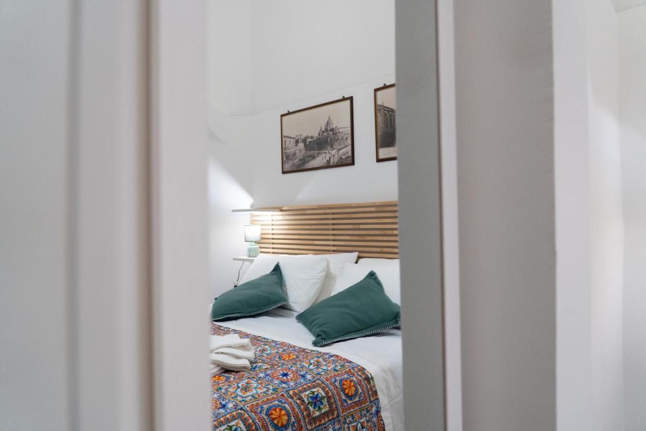 Antico Cortile Siciliano Apartment Catania Bagian luar foto