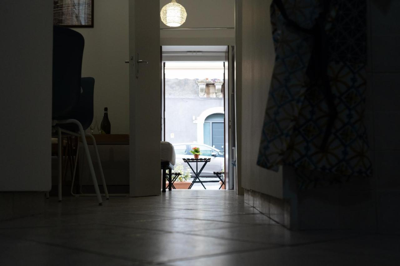 Antico Cortile Siciliano Apartment Catania Bagian luar foto